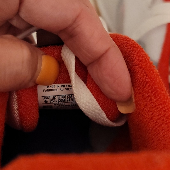 Reebok sneakers new - Picture 4 of 4